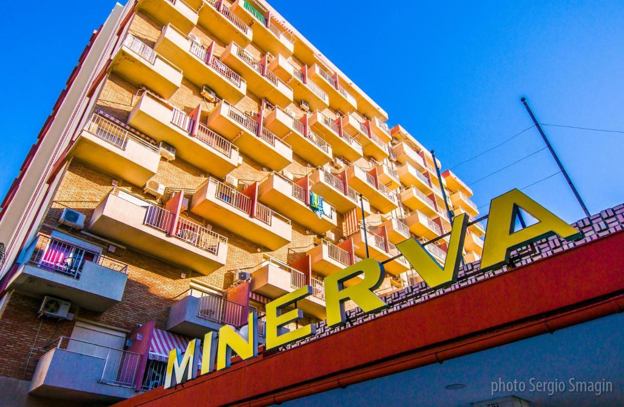 137 Minerva Apartamentos - Vista Al Mar - Piscina Y Playa - Cercano A Tren, Restaurantes Y Tiendas Benalmádena Exteriér fotografie